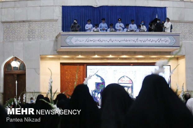 Imam Reza birthday anniv. held in Imam Khomeini Mausoleum