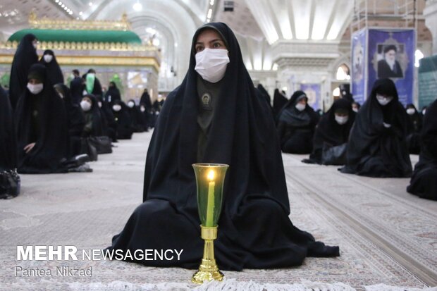 Imam Reza birthday anniv. held in Imam Khomeini Mausoleum