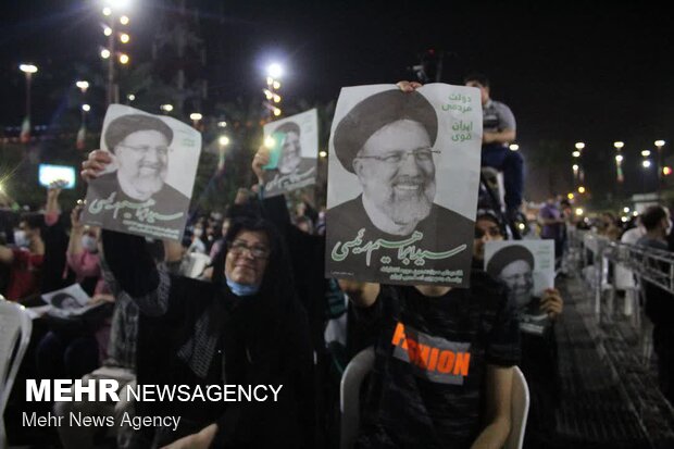 People in Rasht celebrate Raeisi's victory