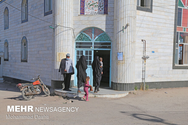 ویزیت رایگان گروه جهادی مهر پرور در روستای خیارک