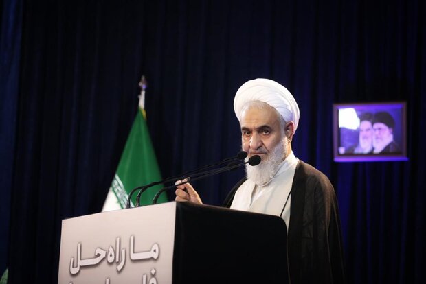 حمایت و تقویت دانشگاه امام خمینی(ره) در دستور کار دولت قرار بگیرد