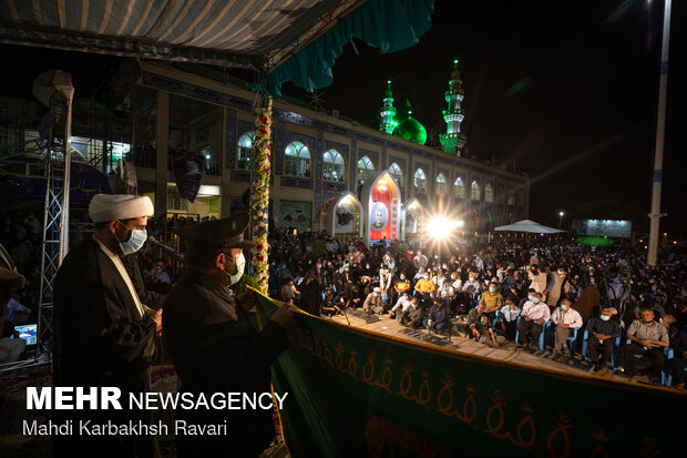 جشن زیر سایه خورشید در جوار مزار حاج قاسم