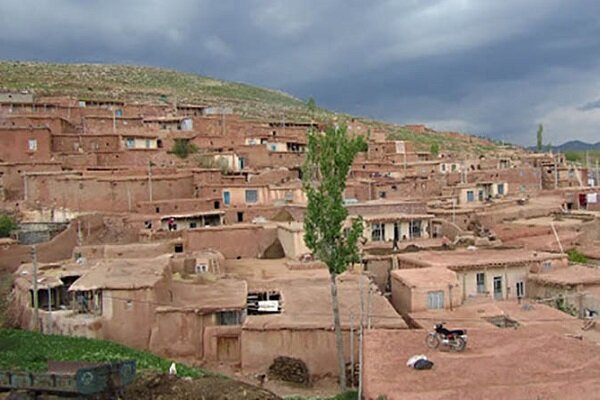 «توتاخانه» روستایی با معماری پلکانی در شهرستان بناب