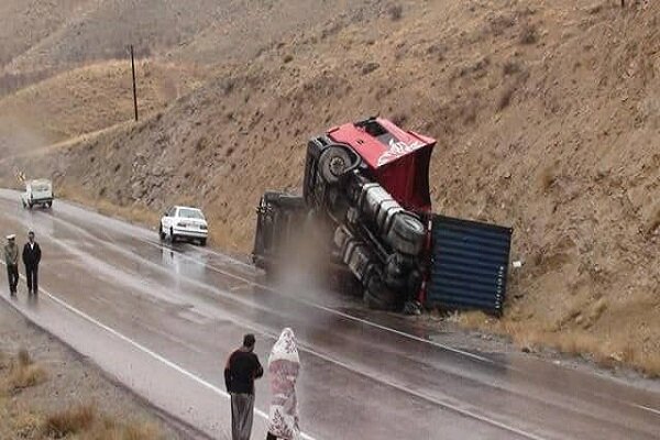 سانحه رانندگی در کرمانشاه یک کشته و یک زخمی به جای گذاشت