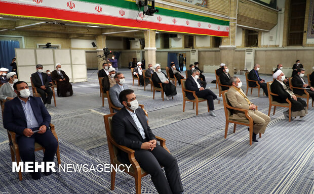 Ayatollah Khamenei's meeting with judiciary officials
