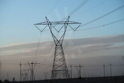 امضای توافقنامه اتصال شبکه برق بین عراق و عربستان