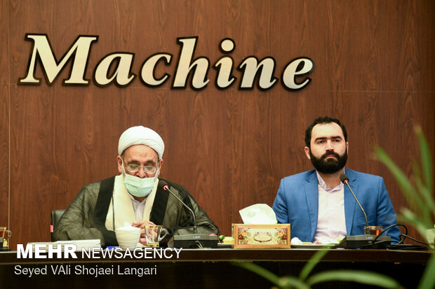 بازدید حجت‌الاسلام محمدصادق اکبری رئیس کل دادگستری استان مازندران از چند واحد تولیدی