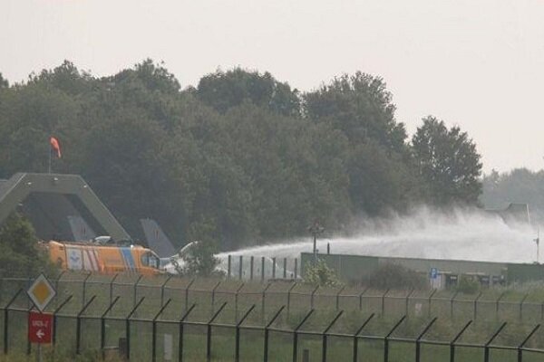 جنگنده اف -۱۶ بلژیک با ساختمانی در پایگاه هوایی در هلندبرخورد کرد