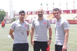 یک پیشکسوت در کادر فنی پرسپولیس/ وظایف مربیان مشخص شد