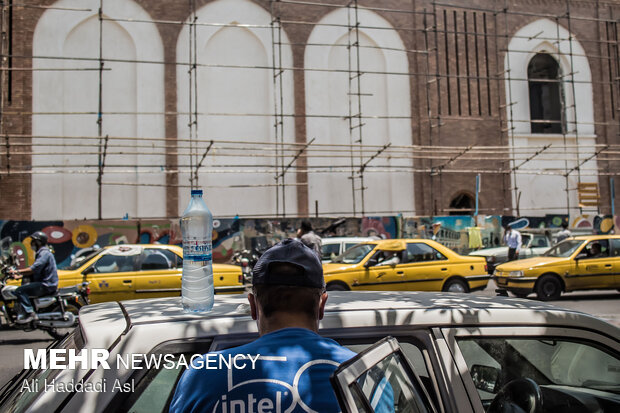 People of Tehran in face of summer heat