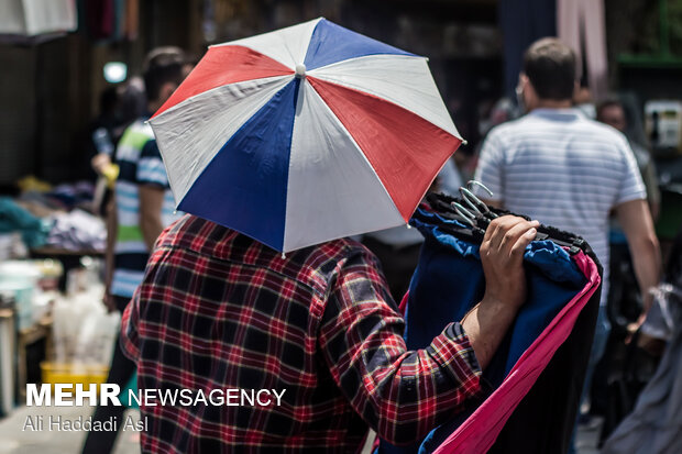 People of Tehran in face of summer heat