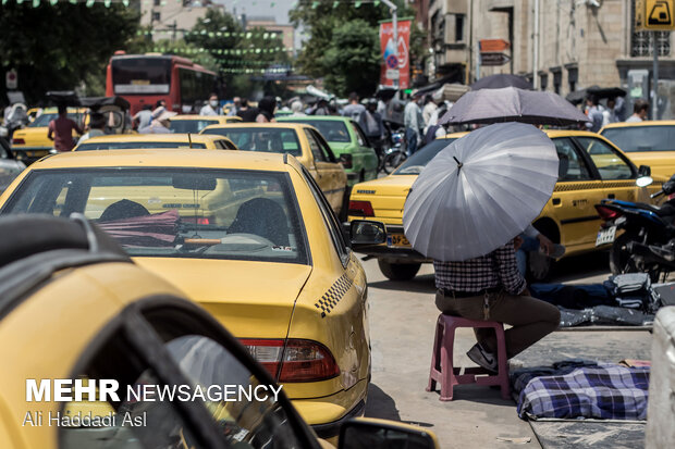 People of Tehran in face of summer heat