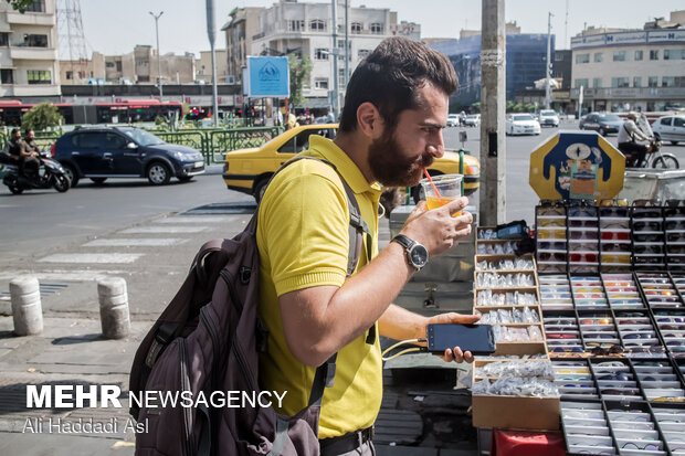 People of Tehran in face of summer heat