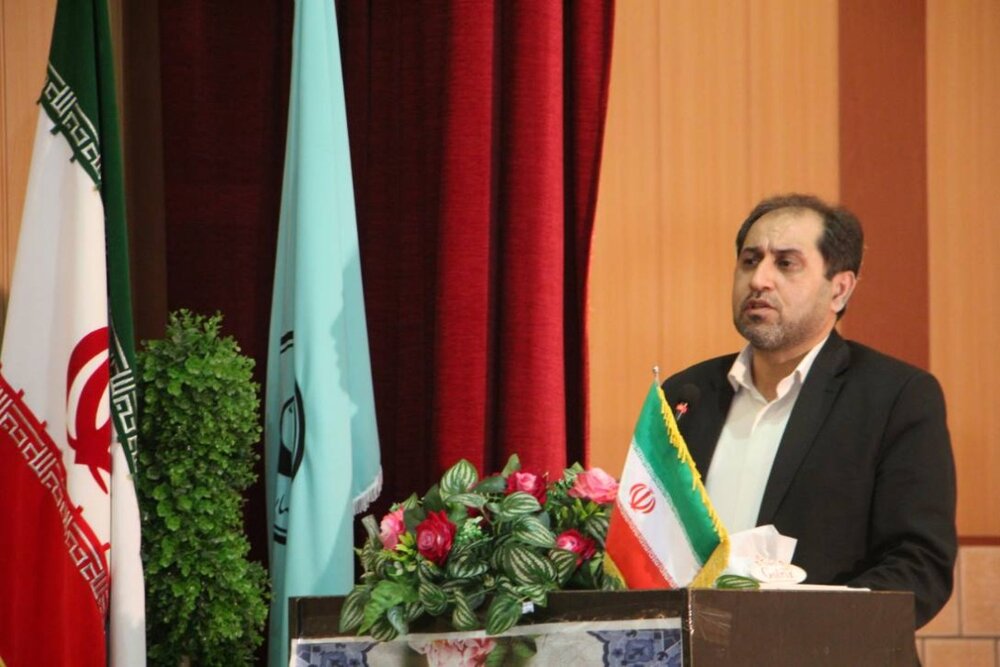 استان فارس ۲۸۰۰ شهید دانش آموز تقدیم کرده است