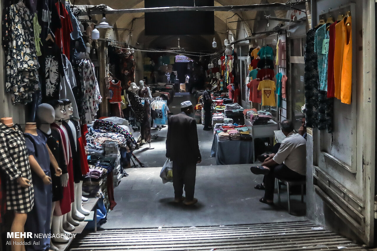 مغازه گردی کرونا در کرمان/ تبصره‌ای که به کمک کویید ۱۹ آمد
