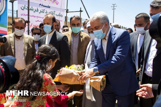 افتتاح پروژه های گردشگری کردستان با حضور وزیر میراث فرهنگی
