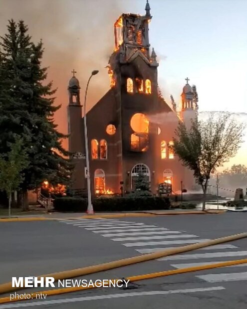 تخریب کلیساهای کانادا در میانه آتش خشم بومیان کانادایی