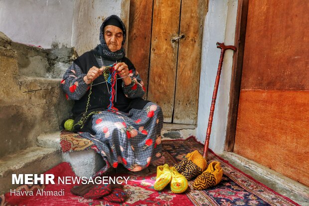 İran'da çorap örücülüğü