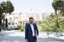 وزیر سابق ارتباطات: مبادا خیابان ها خالی شود