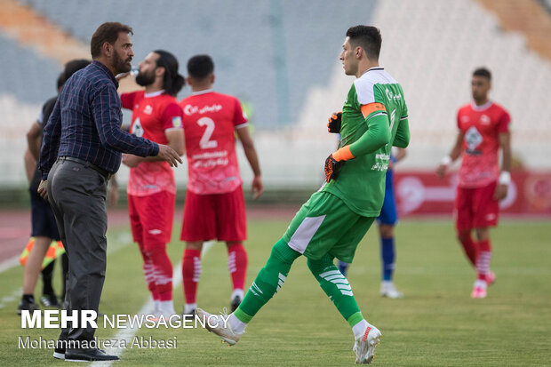 Esteghlal 2-1 Tractor: IPL