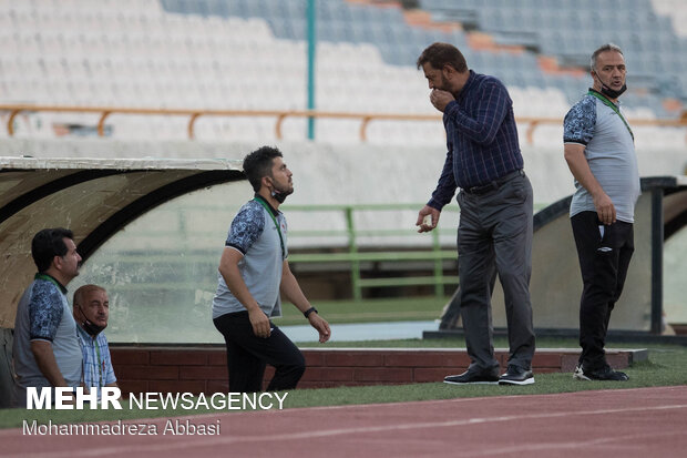 Esteghlal 2-1 Tractor: IPL