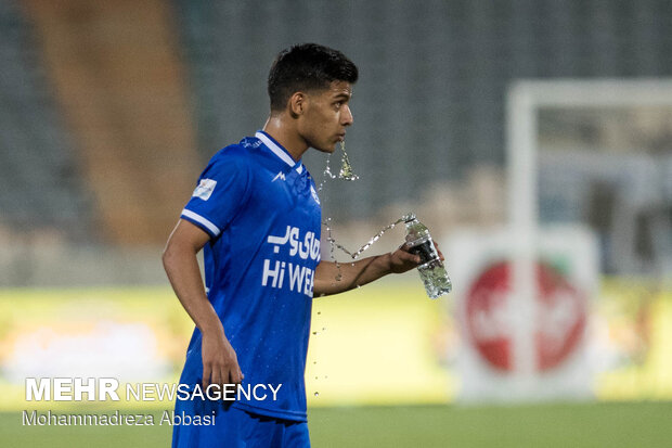 Esteghlal 2-1 Tractor: IPL