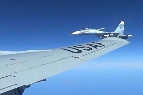 Russian fighter jets intercept US Boeing P-8 over Black Sea