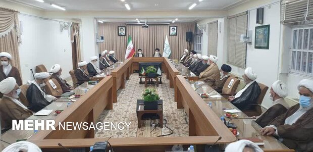 President-elect meets Society of Seminary Teachers of Qom