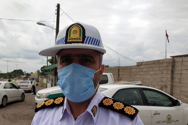 ممانعت پلیس از ورود خودرو غیر بومی به گیلان از محور آستارا ممانعت پلیس از ورود خودرو غیر بومی به گیلان از محور آستارا