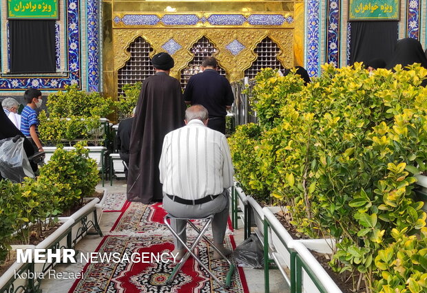 Mourning ceremonies at Razavi Shrine 