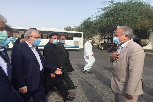 وزیر بهداشت به سیستان و بلوچستان سفر کرد