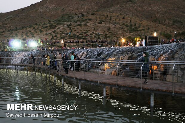 Largest artificial waterfall in Iran inaugurated
