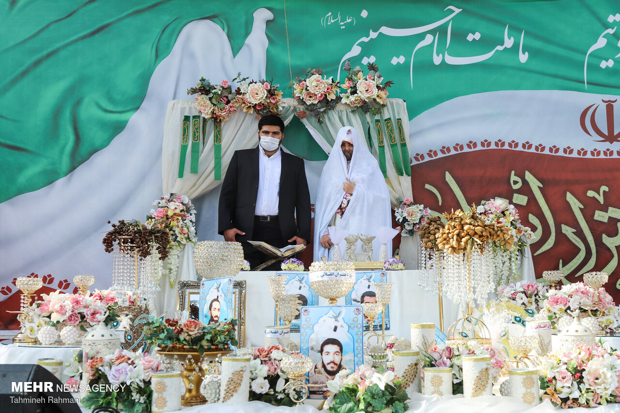 تہران میں امام حسین (ع) اسکوائر پر انقلاب کی بیٹیوں کی شادی کا جشن منعقد