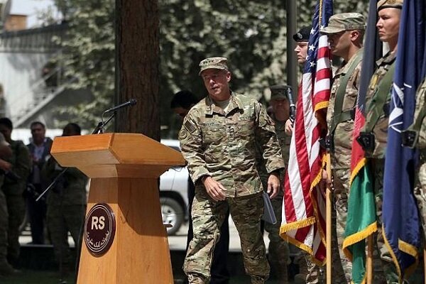 افغانستان میں امریکی کمانڈر اپنے عہدے سے مستعفی