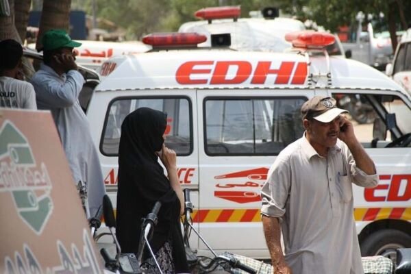Eight killed, 39 injured in Pakistan bus explosion