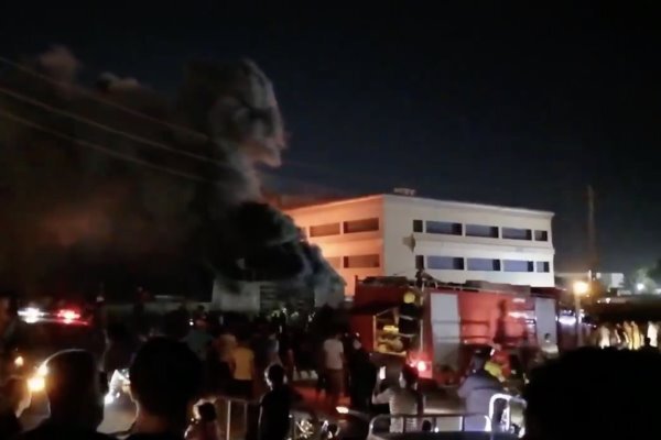 شمار جان باختگان آتش سوزی در بیمارستان ناصریه عراق به ۱۲۴ تن رسید