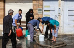 کابوس بی آبی در گرم ترین روزهای سال/علت قطعی آب اصفهان چیست؟