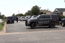 Shooting in Texas leaves one officer dead