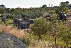 Sivas'ta askeri araç devrildi: 3 yaralı