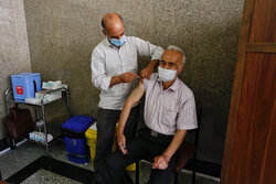 عملکرد شهرداری های اسلامشهر در پشتیبانی از مراکز تزریق واکسن ضعیف بوده است