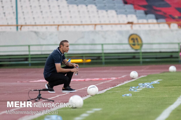 Esteghlal beat Persepolis to qualify for Hazfi Cup semis