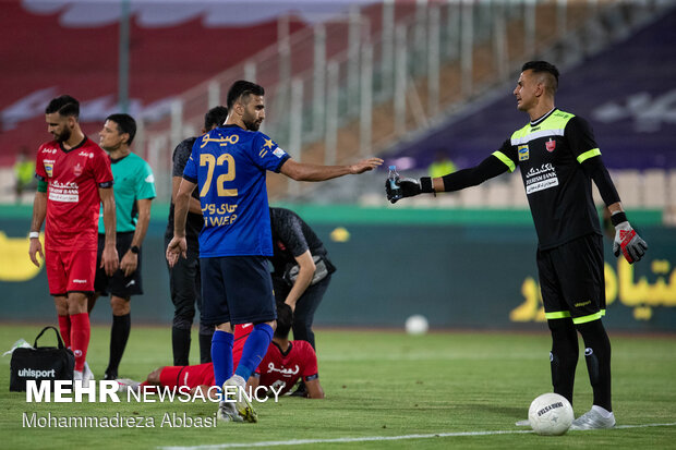 Esteghlal beat Persepolis to qualify for Hazfi Cup semis