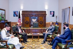 افغانستان سفیر پاکستان را احضار کرد