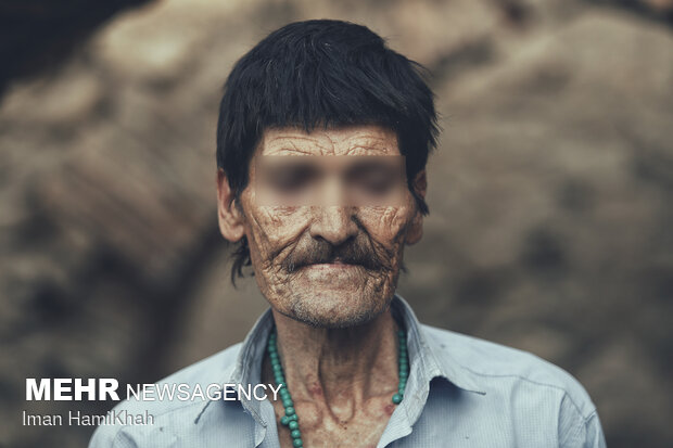 ما هنوز زنده ایم...