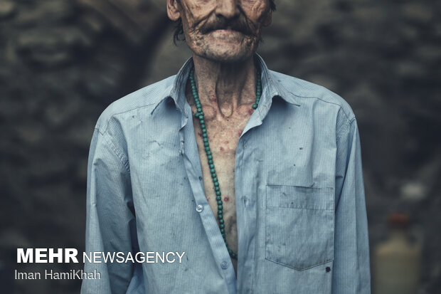 ما هنوز زنده ایم...