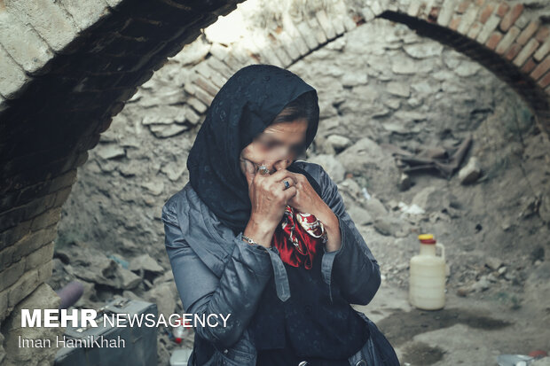 ما هنوز زنده ایم...