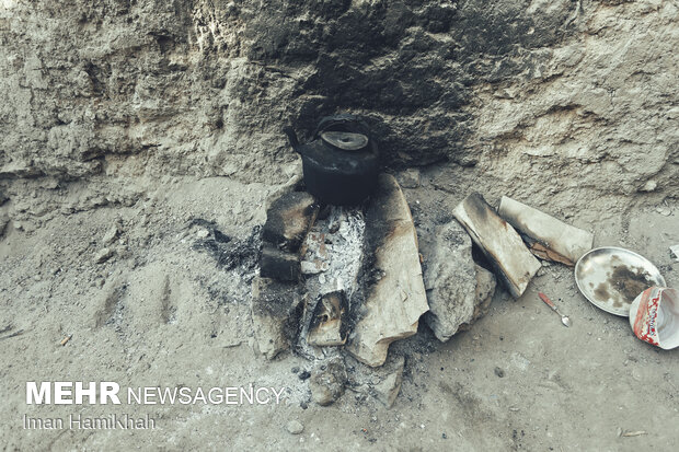 ما هنوز زنده ایم...