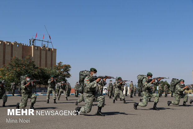 مراسم توديع و معارفه فرمانده تيپ ٢٥ به همراه رزمايش ميدانی