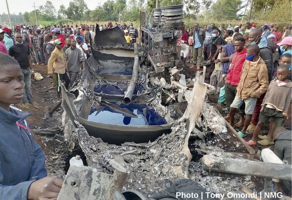 Fuel truck blast kills 13 in Kenya Mehr News Agency