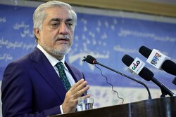 عبدالله عبدالله: راه حل بحران ۴۳ ساله افغانستان گفت‌وگو است